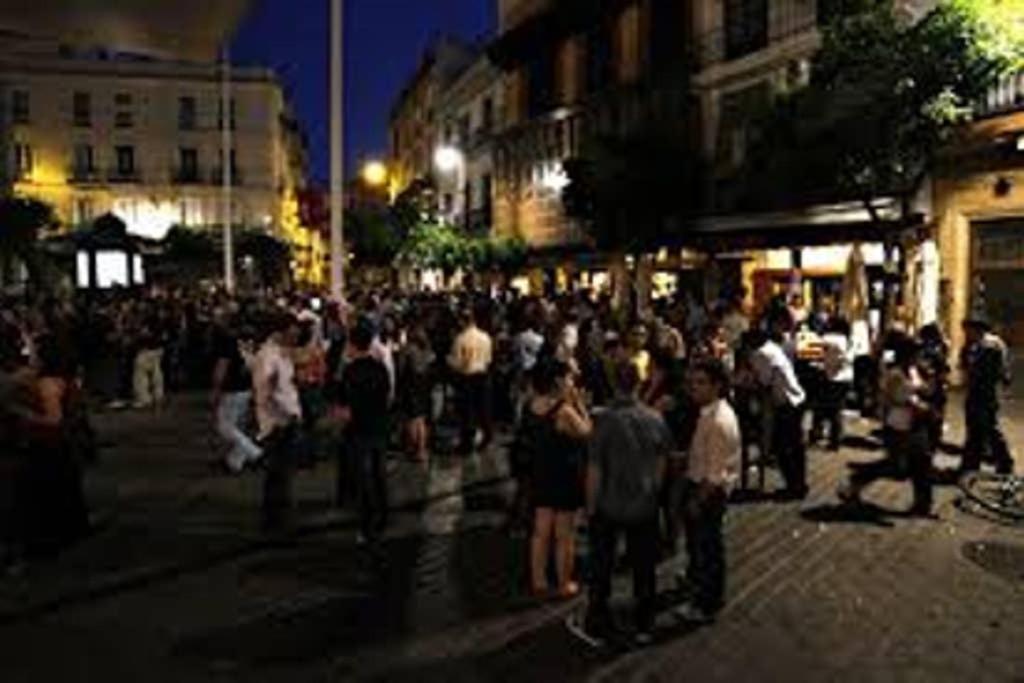 Cheap & Chic In The Center Of Sevilla エクステリア 写真